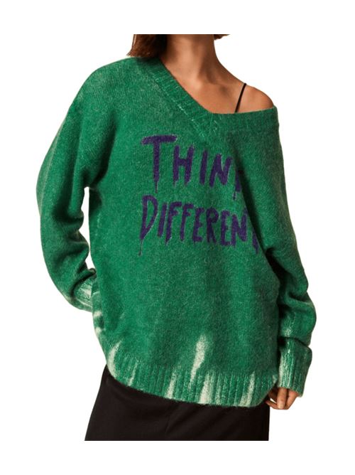 Maglia da donna in misto lana, sc. V, stampa digitale effetto spray THINK DIFFERENT. colore verde. TWINSET | 252AQ306013032